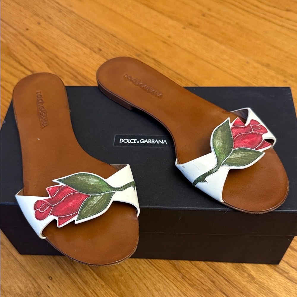 Dolce & Gabbana White Sandals with Red Floral Design
